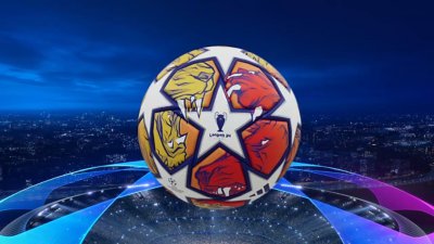 EA Sports FC 24 - gráfico rotativo de uma bola de futebol digital PlayStation Stars colecionável