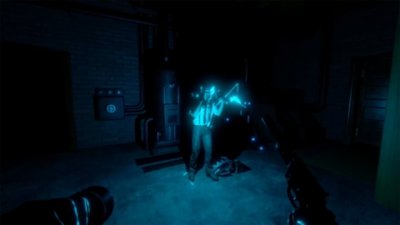 A short video of a player trapped in an electified bear trap.