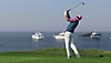 Screenshot van EA SPORTS PGA Tour 23 van de paginasectie 'Jouw carrière, jouw manier' waar een golfer poseert na een swing.
