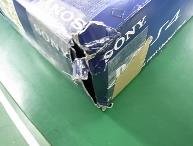 【NG】箱が損傷した例（写真はPS4）