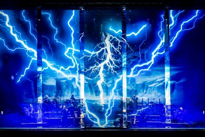 Lightning visuals and thunderous music unleash the fury of the Nine Realms.
