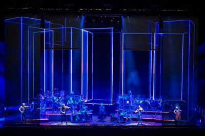 Aloy’s world reborn in light and sound — a futuristic journey on stage.