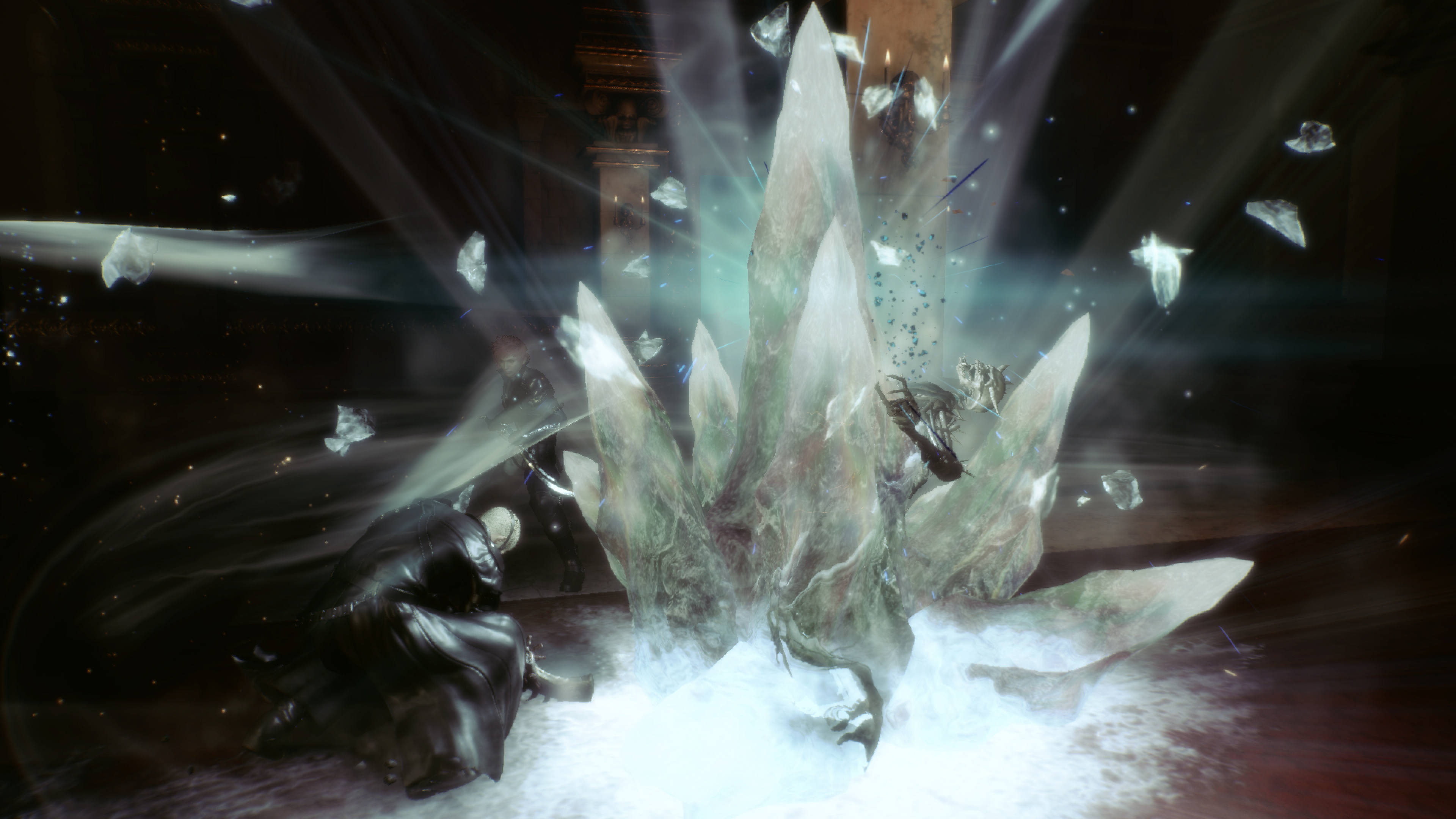 《Stranger of Paradise Final Fantasy Origin》截图展示了杰克与一块从地面突起的巨大白色水晶碎片。