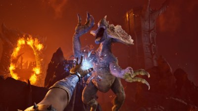 The Elder Scrolls IV: Oblivion Remastered – Screenshot, auf dem der Charakter Magie gegen einen reptilienartigen Gegner einsetzt