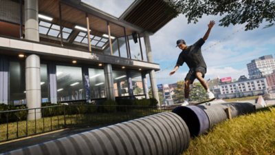 Tony Hawk's Pro Skater 3 + 4 – Screenshot, auf dem der professionelle Skater Nyjah Huston auf einem großen Rohr einen Grind-Trick durchführt