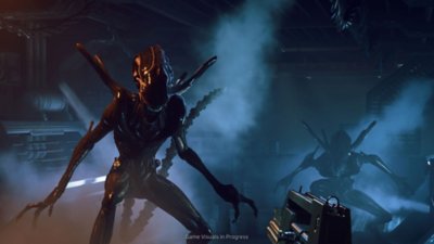 Alien: Rogue Incursion screenshot showing two Xenomorphs standing in front of the player, the player aims a pistol at them, one Xenomorph is closer and the other is crouched in mist in the background