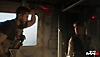 Captura de tela de Call of Duty: Modern Warfare III mostrando Soap falando com Kate Laswell
