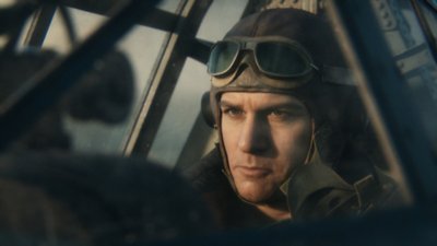 Captura de ecrã de Call of Duty Vanguard mostrando um piloto num avião da Segunda Guerra Mundial