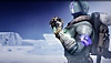 Captura de pantalla de Destiny 2 de la expansión Más allá de la Luz que muestra a un Guardián apretando el puño