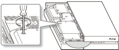 PS4 CUH-1200: cavidad de expulsión manual del disco