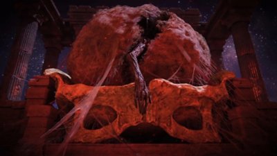 《艾爾登法環》螢幕截圖呈現枯槁的手臂從繭中伸出。