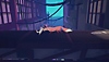Snímek obrazovky ze hry Endling – Extinction is Forever, na kterém si matka liška hraje se svým mládětem na mostě.