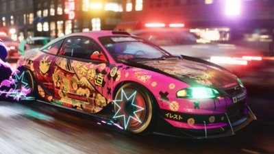Zrzut ekranu z gry Need for Speed Unbound pokazujący różowo-czarno-żółty samochód z neonowymi gwiazdkami pojawiającymi się nad kołami