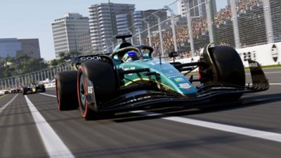 لقطة شاشة من لعبة F1 23 تظهر فيها سيارة فورمولا 1 من آستون مارتن تتسابق في مضمار سباق