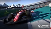 《F1® 22》截屏，展示一辆法拉利赛车