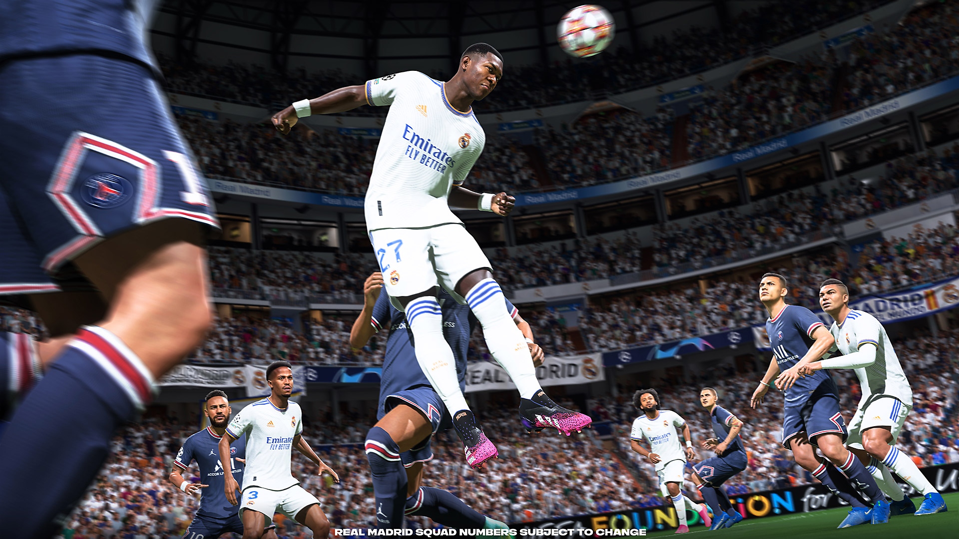 FIFA 22 – Alaba, dynamiczna walka w powietrzu – zrzut ekranu