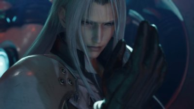Screenshot von Final Fantasy VII Rebirth, der Sephiroth zeigt, wie er auf seine Hand schaut.