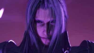 Captura de ecrã do Final Fantasy VII Rebirth que mostra a personagem Sephiroth.