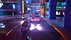 Fortnite Kapitel 4 – Saison 2 – Screenshot eines Charakters, der auf ein Auto schießt