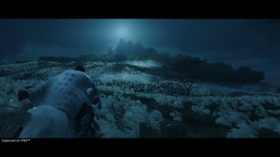 paseo a caballo bajo la luna de ghost of Tsushima