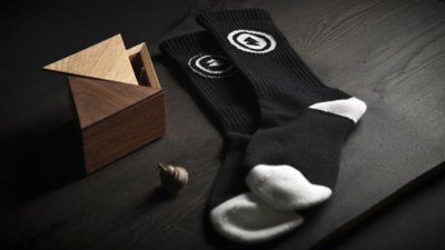 Ghost of Tsushima 境井家家紋 ソックス Gallery Image 4