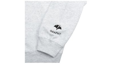 Ghost of Yotei プリントパーカー (Ghost of Yotei タイトルロゴ) グレー Gallery Image 3