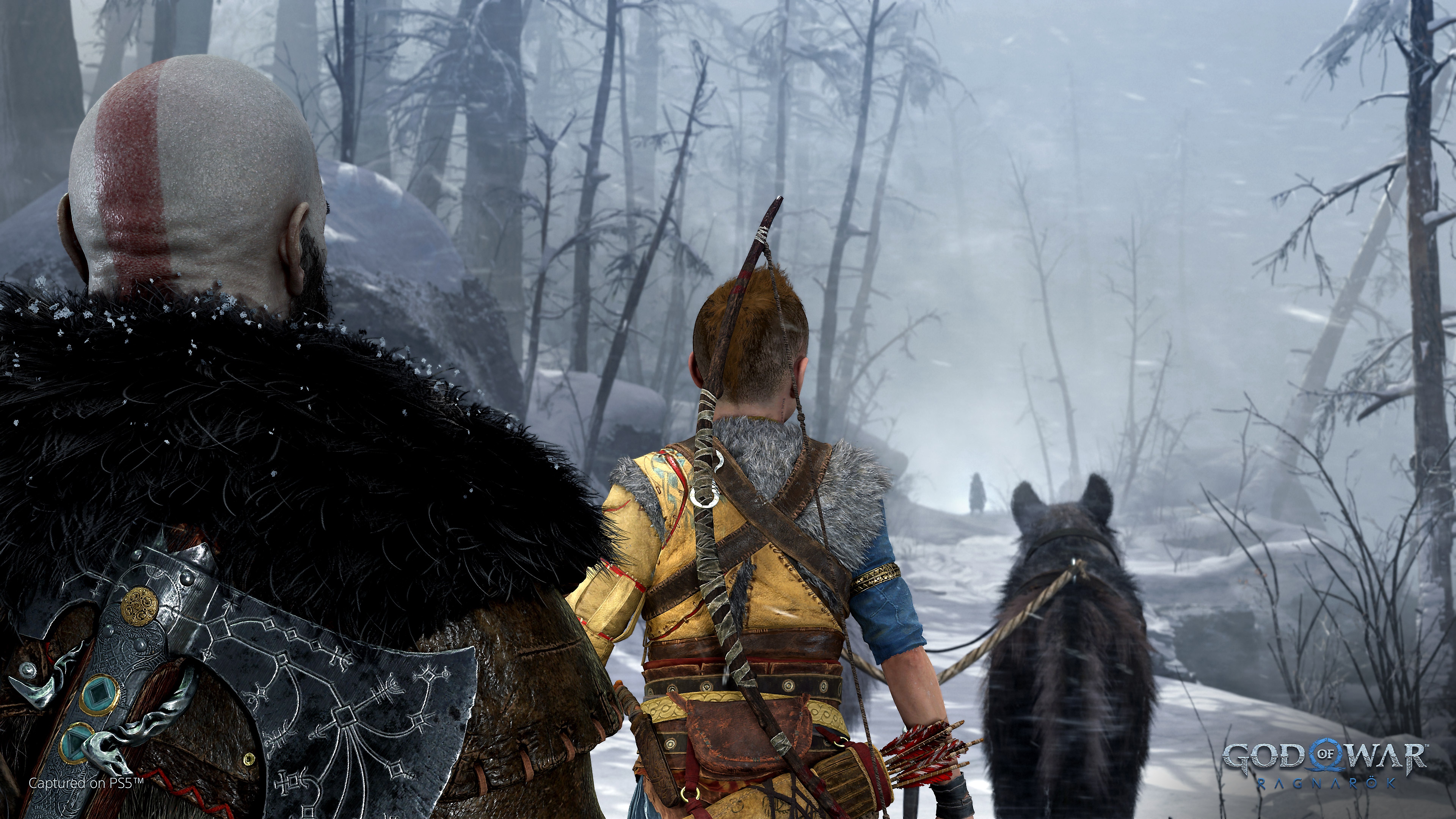 Screenshot von God of War Ragnarök mit Kratos und Atreus