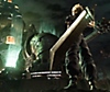 Final Fantasy VII Remake – grafika główna przedstawiająca główną postać, Clouda, stojącą przed sztabem Sintry.