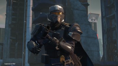Screenshot von Helldivers 2, der Helldivers in neuer Panzerung zeigt.