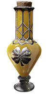 Imagen de Hogwarts Legacy que muestra un frasco de “suerte líquida”