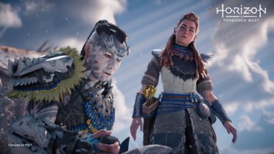 Screenshot von Horizon Forbidden West, der Aloy mit einheimischer Person zeigt.