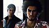 Captura de tela de Like a Dragon: Infinite Wealth mostrando Ichiban e um Kazuma grisalho juntos.