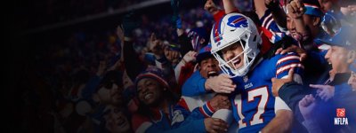  《Madden 24》首圖設計顯示一名美式足球球員被大批球迷包圍