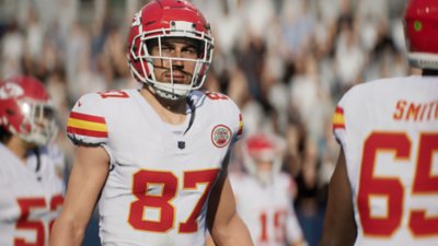 Madden NFL 25 — снимок экрана с изображением игрока команды Kansas City Chiefs Трэвиса Келси.