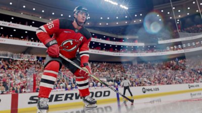 لقطة شاشة من لعبة NHL 25 - تعرض اللاعب J Hughes من فريق Devils