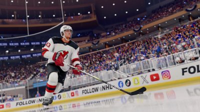 NHL25 screenshot - Canucks Q Hughes