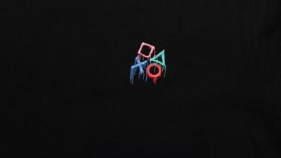 ワンポイント刺繍 ロンT（スプレーアート） / PlayStation Gallery Image 3