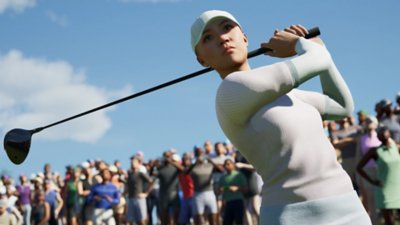 PGA Tour 2K25 – zrzut ekranu przedstawiający postać biorącą udział w turnieju, wykonującą zamach kijem golfowym na tle widzów