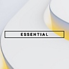 PS Plus Essential – logotip na belem ozadju