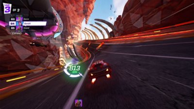 Rocket Racing – snímek obrazovky zobrazující auto závodící na trati v kaňonu