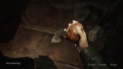 Silent Hill 2, snimka zaslona koja prikazuje predmet Rust-Colored Egg