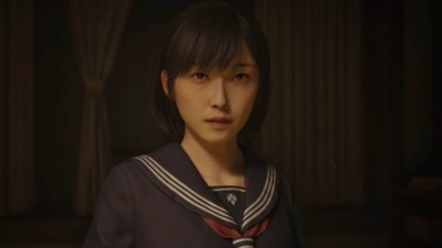 Silent Hill f – Screenshot, der Shimizu Hinako in japanischer Schuluniform zeigt.