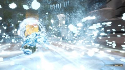 Smite 2-screenshot van een god die een krachtige sneeuwstormaanval inzet.