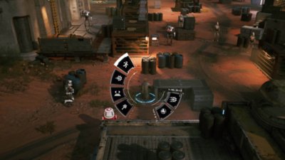 Star Wars Zero Company – kuvakaappaus, jossa näkyy ympyrävalikko hahmon ympärillä hänen taistellessaan taisteludroideja vastaan.