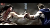 Captura de pantalla de Street Fighter 6 en la que se ve a Jamie y Luke preparándose para luchar