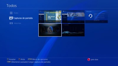 Captura de pantalla de la Galería de capturas que muestra las capturas de pantalla guardadas en consolas PS4