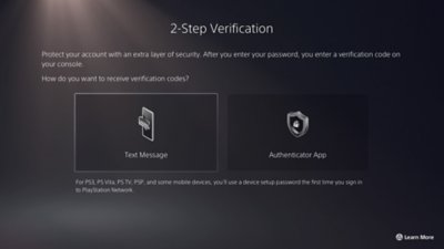 Skärmbild på PS5-konsol med verifieringsmetoder för 2-stegsverifiering: Sms och Autentiseringsapp