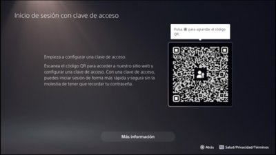 Pantalla que, después de seleccionar "Iniciar sesión con clave de acceso" en la consola PS5, muestra el código QR.