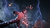 Captura de pantalla de Tekken 8 que muestra a Kazuya Mishima y Kazama Jin luchando mientras los rayos cubren el cielo