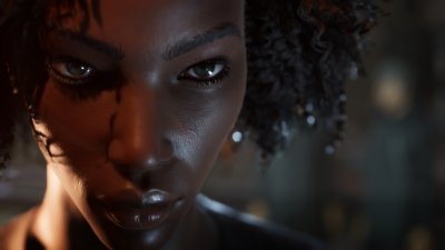 Vampire: The Masquerade - Swansong; captura de pantalla que muestra un close-up del rostro de un personaje